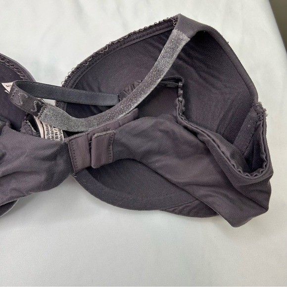 Victoria’s Secret purple body Victoria perfect shape size 34C‎ - Picture 5 of 12